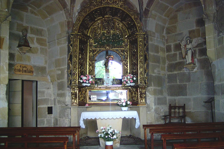 Interior de la Ermita de la Soledad